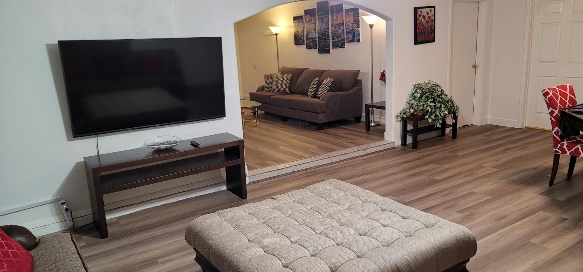 Vacation Home 3.5 Mi To Strip/Dt/Outlt Up To 8 Gst Лас-Вегас Экстерьер фото